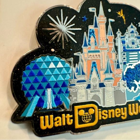 NWT. Disney Pin - Walt Disney World - Four Parks - Castle and Fireworks - Picture 3 of 7